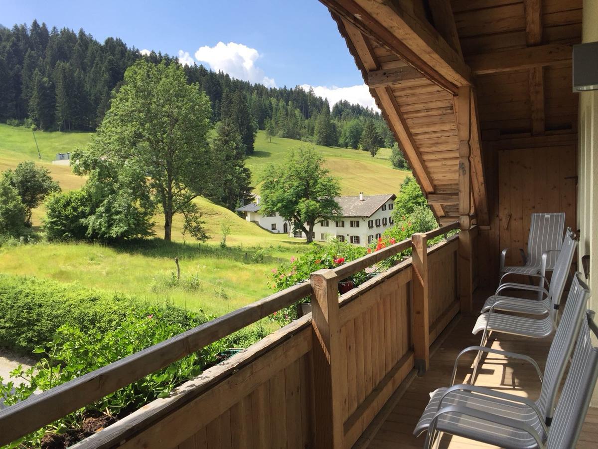 Haus Tirol Hotel Brixen im Thale Luaran gambar